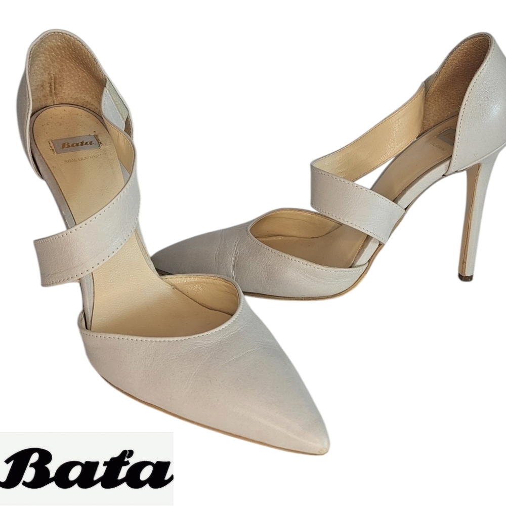 Bata Cream/Beige Stilettos size 9